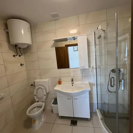 Apartament 4 Majba *
