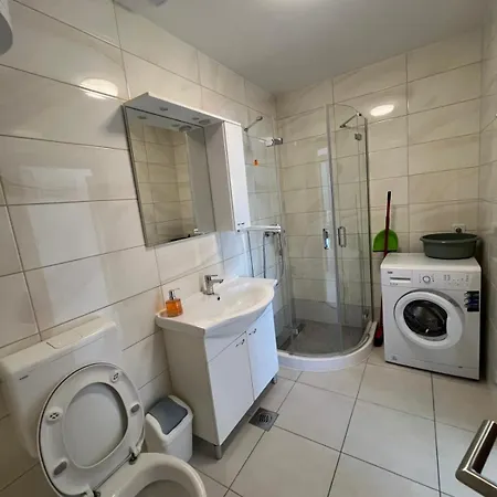 4 Majba Apartamento Zaglavice